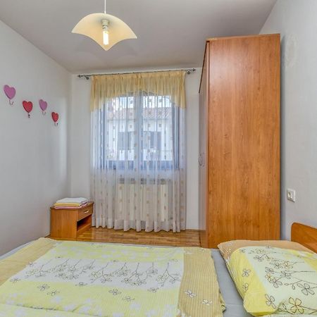 Apartment Complex Silva Ровинь Экстерьер фото
