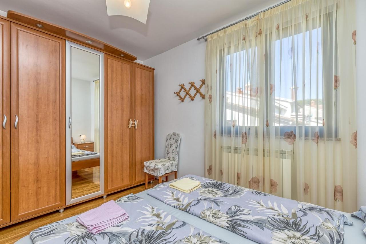 Apartment Complex Silva Ровинь Экстерьер фото